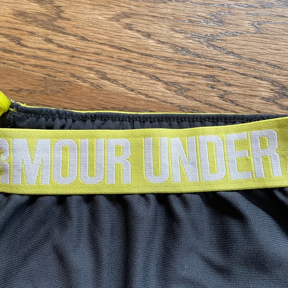 Under armour workout set! - Picture 2 of 2